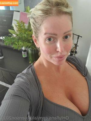 Alura Jenson photo #0056