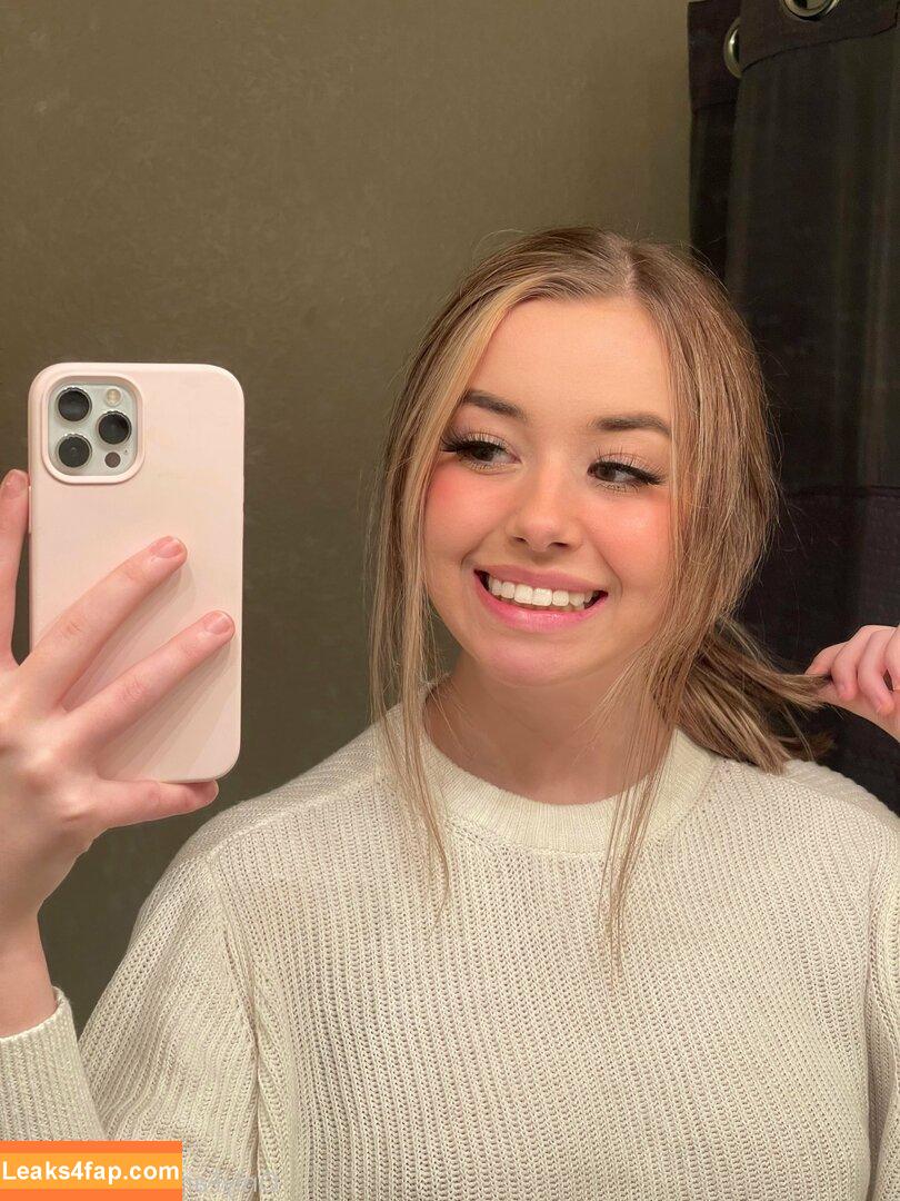 aluraye / AlyssaHulsey leaked photo photo #0139