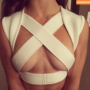 Aly Raisman photo #0010