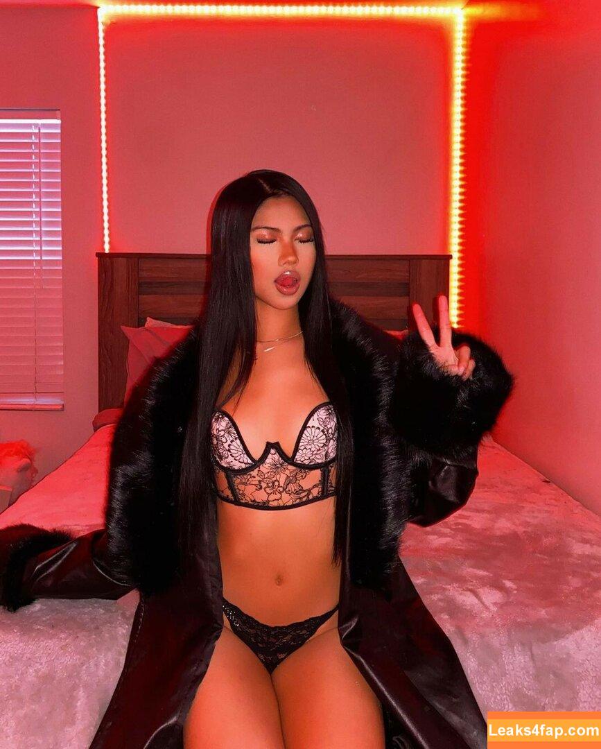 Alyanna Joelle / almost_autumn / alyanna.joelle leaked photo photo #0020