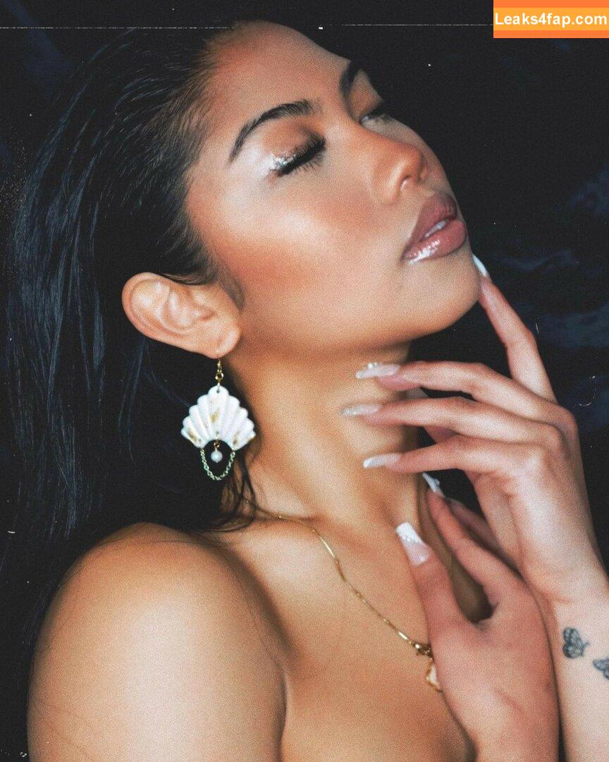 Alyanna Joelle / almost_autumn / alyanna.joelle leaked photo photo #0072