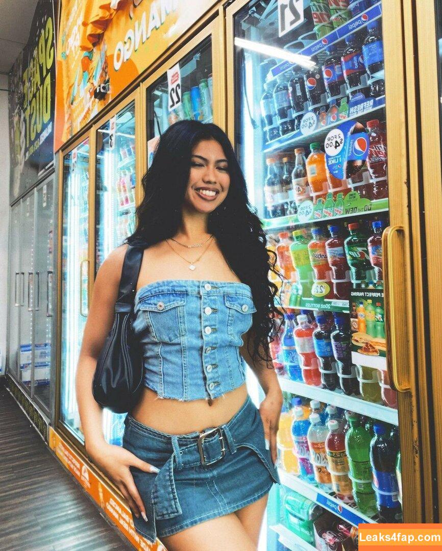 Alyanna Joelle / almost_autumn / alyanna.joelle leaked photo photo #0133