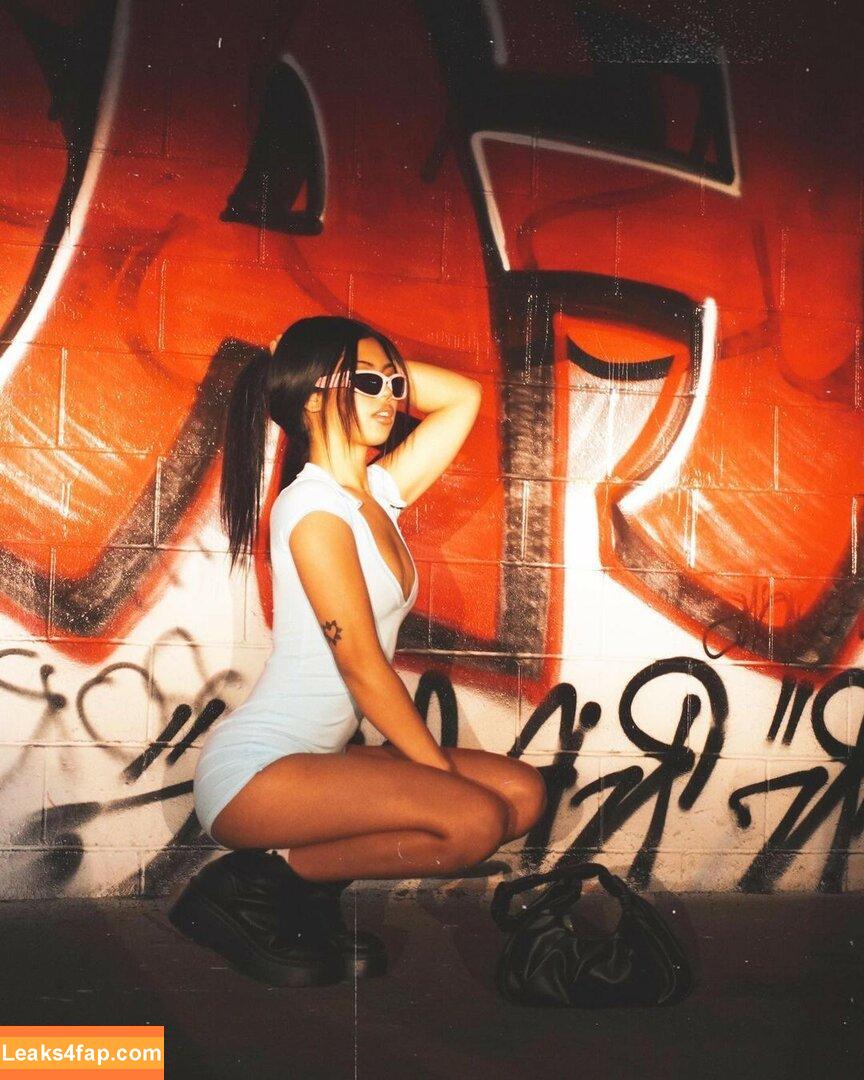 Alyanna Joelle / almost_autumn / alyanna.joelle leaked photo photo #0177