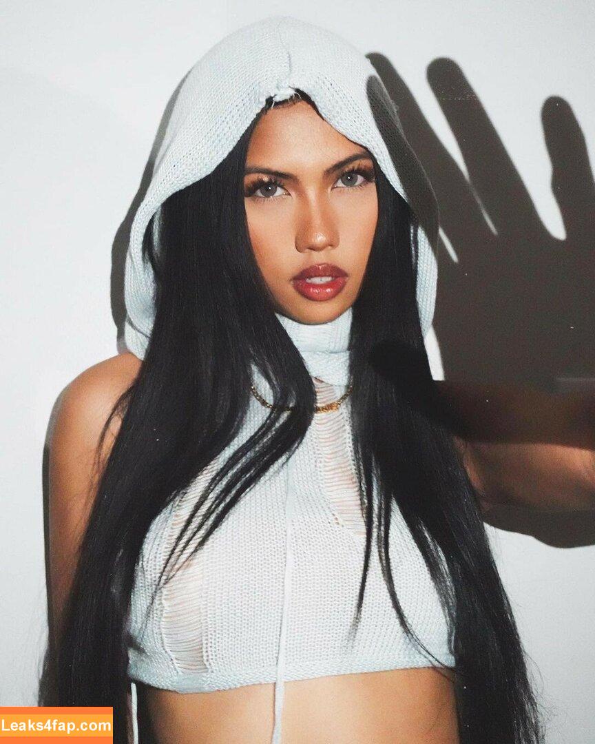 Alyanna Joelle / almost_autumn / alyanna.joelle leaked photo photo #0230