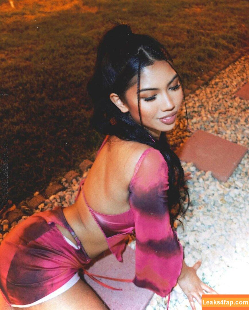 Alyanna Joelle / almost_autumn / alyanna.joelle leaked photo photo #0280