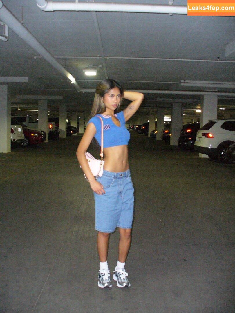 Alyanna Joelle / almost_autumn / alyanna.joelle leaked photo photo #0826