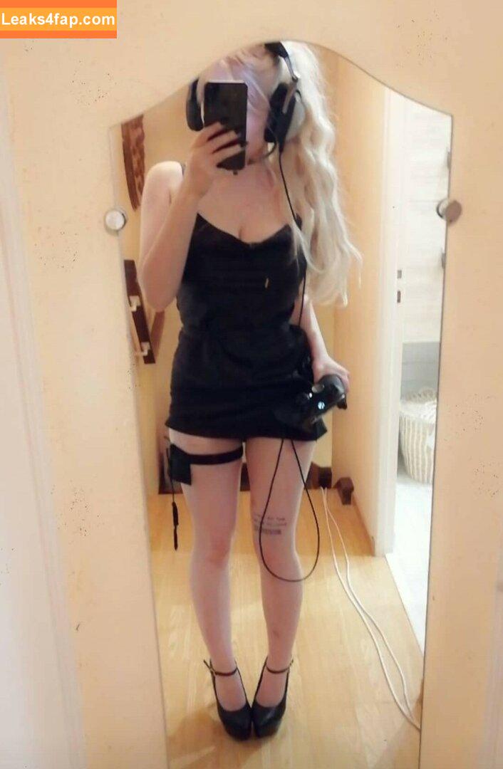 Alyatrosk / Thicc petite blonde with big boobas leaked photo photo #0006