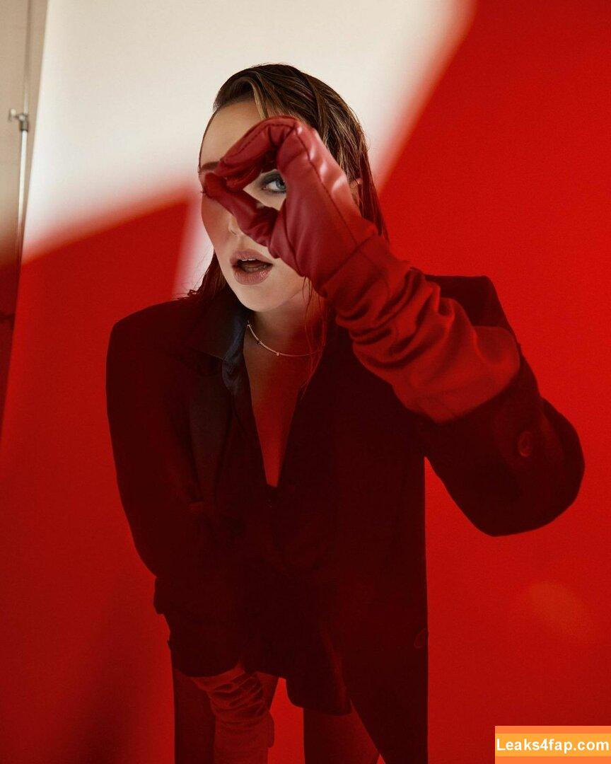 Alycia Debnam Carey / DebnamCarey / alyciajasmin leaked photo photo #0117