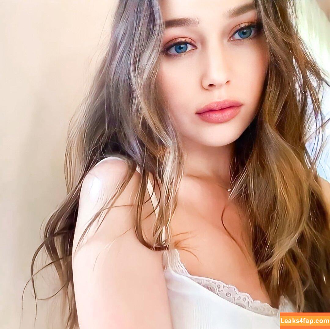 Alycia Debnam Carey / DebnamCarey / alyciajasmin leaked photo photo #0237