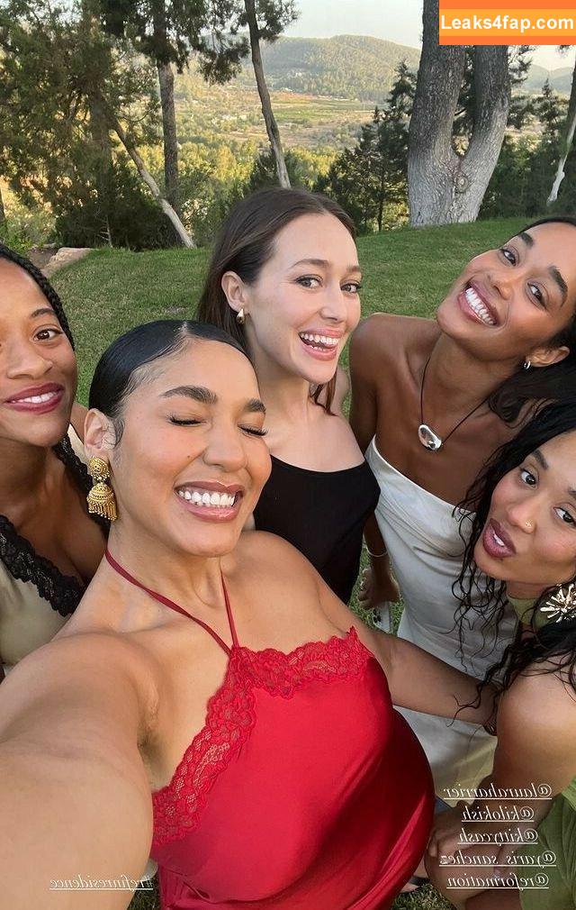 Alycia Debnam Carey / DebnamCarey / alyciajasmin leaked photo photo #0588