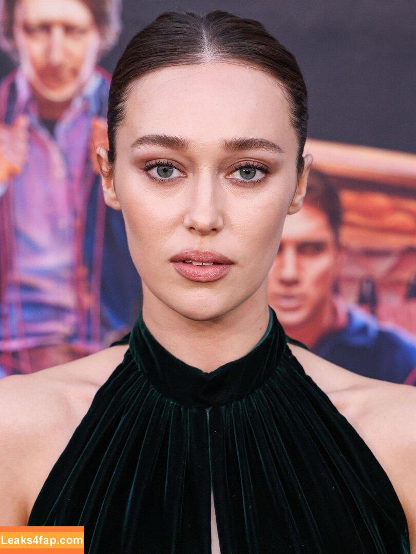 Alycia Debnam Carey / DebnamCarey / alyciajasmin слитое фото фото #0895