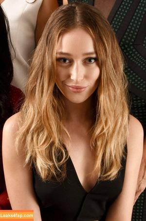 Alycia Debnam Carey photo #0005