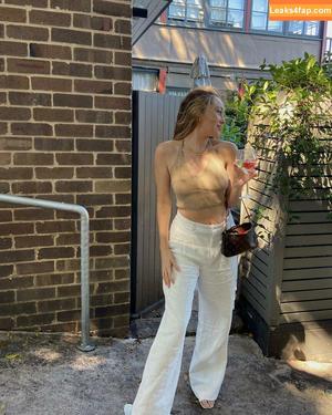 Alycia Debnam Carey photo #0049