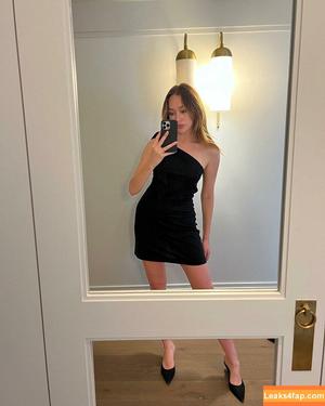 Alycia Debnam Carey photo #0151