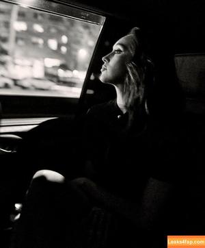 Alycia Debnam Carey photo #0517