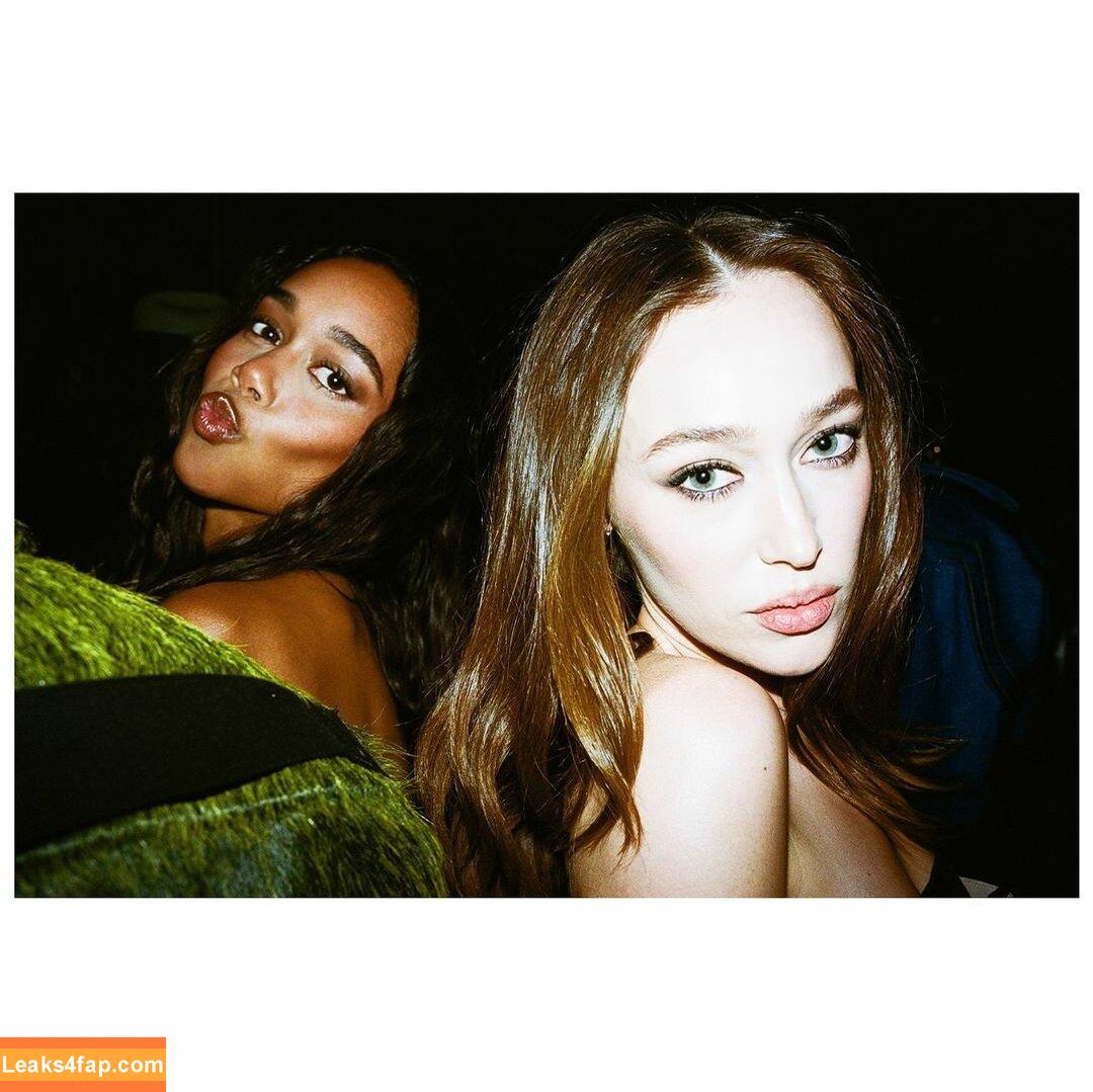 Alycia Debnam Carey / DebnamCarey / alyciajasmin слитое фото фото #1023