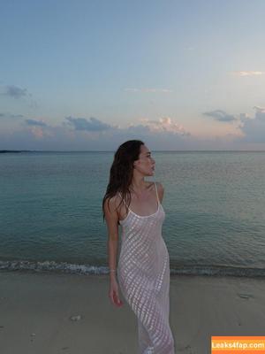 Alycia Debnam Carey photo #1326