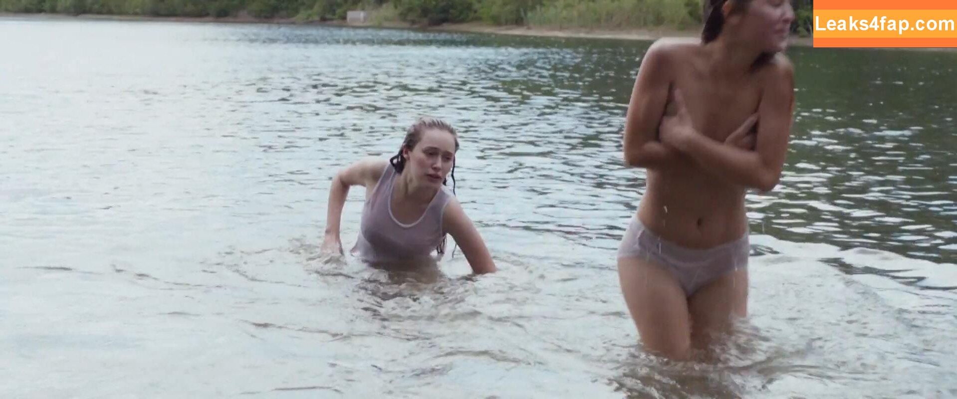 Alycia Debnam /  leaked photo photo #0005
