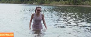 Alycia Debnam photo #0002