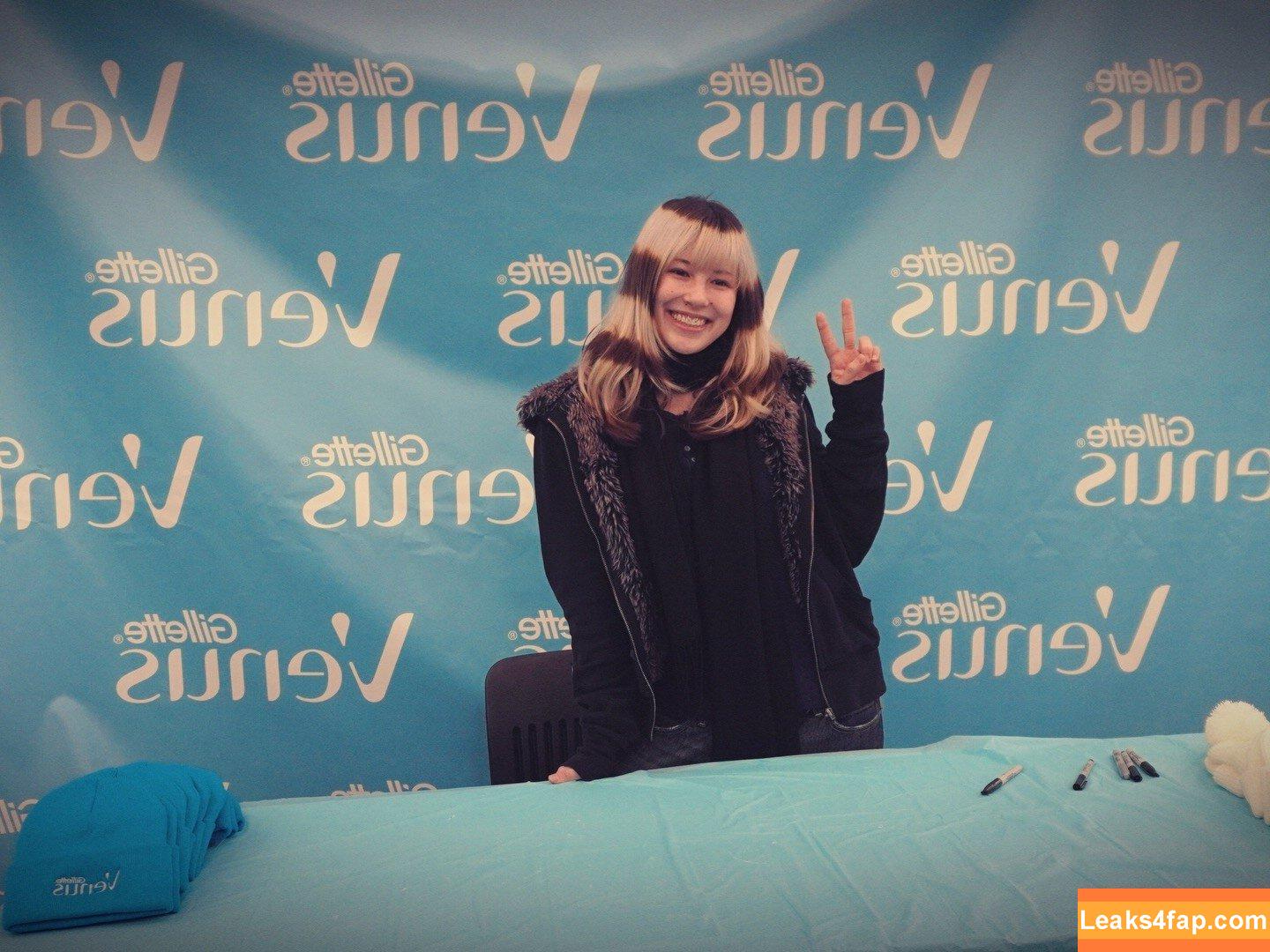 Alysa Liu / AlysaLiu / alysaxliu / https: leaked photo photo #0001