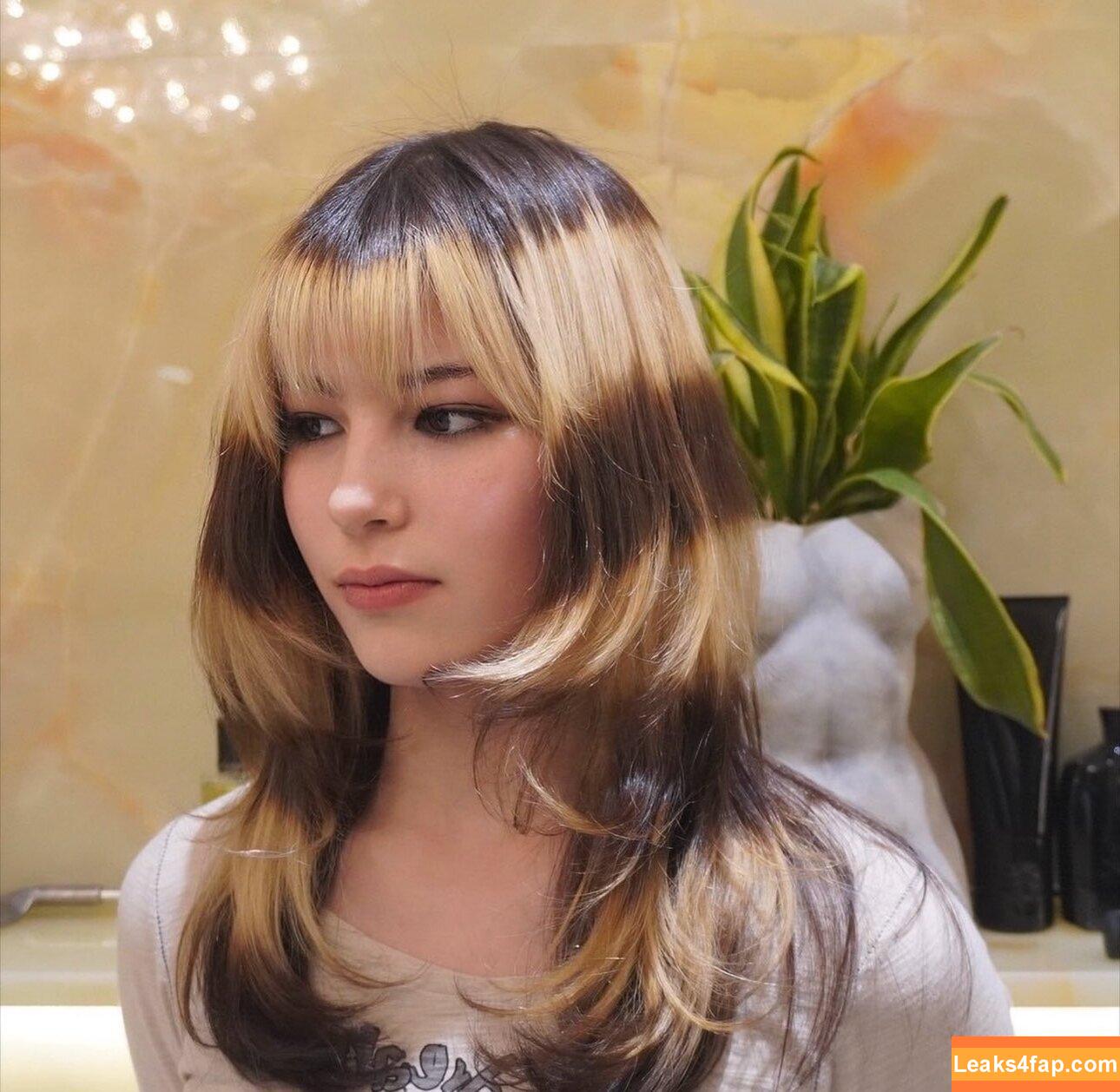 Alysa Liu / AlysaLiu / alysaxliu / https: leaked photo photo #0095