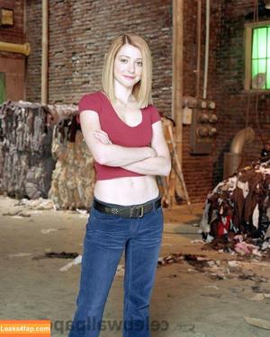 Alyson Hannigan фото #0036