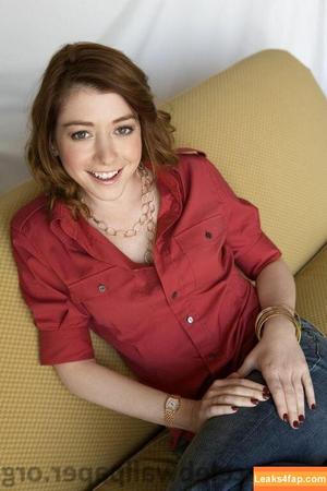Alyson Hannigan фото #0062