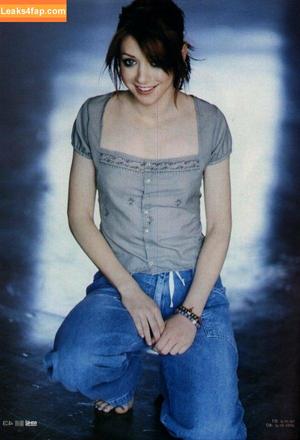 Alyson Hannigan photo #0107