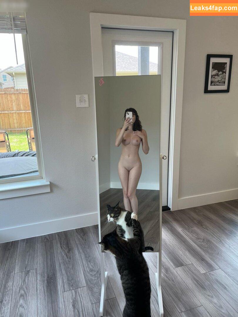 Alyssa Alessio / sharlhenn / xyzaly / zipoz leaked photo photo #0131