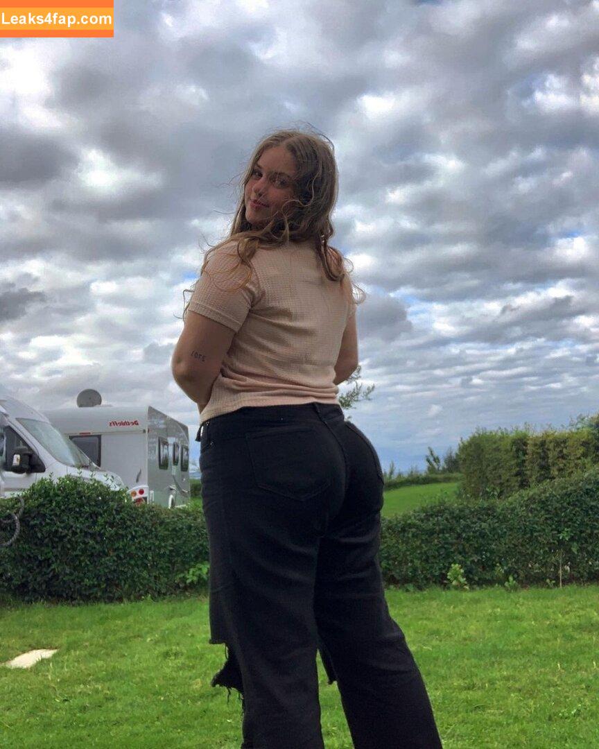 Alyssa Baum /  leaked photo photo #0011