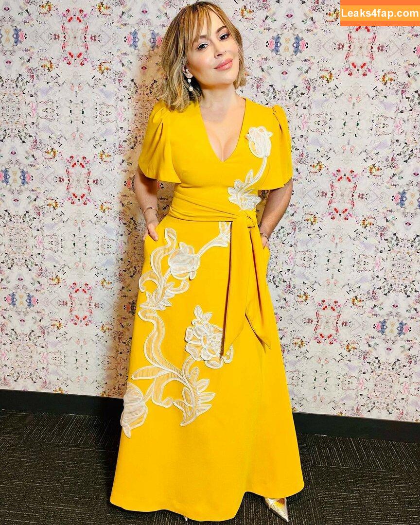 Alyssa Milano / alyssa_milano / milano_alyssa / milanoxxx leaked photo photo #0018