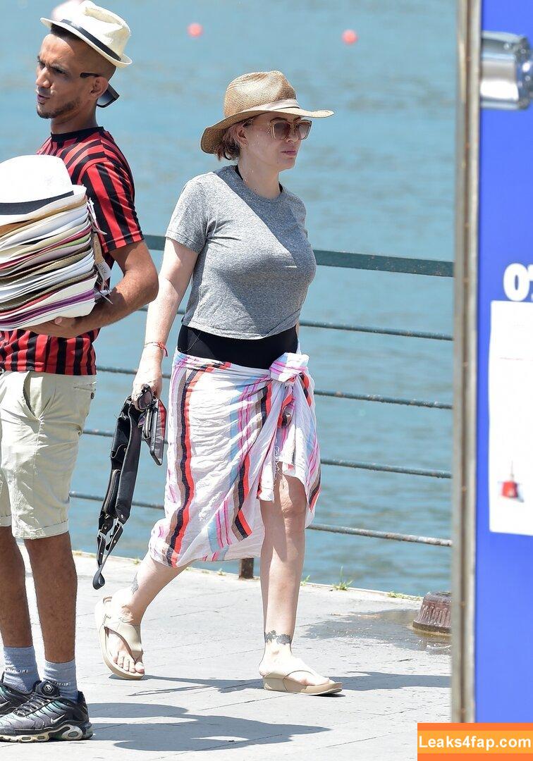 Alyssa Milano / alyssa_milano / milano_alyssa / milanoxxx leaked photo photo #0049