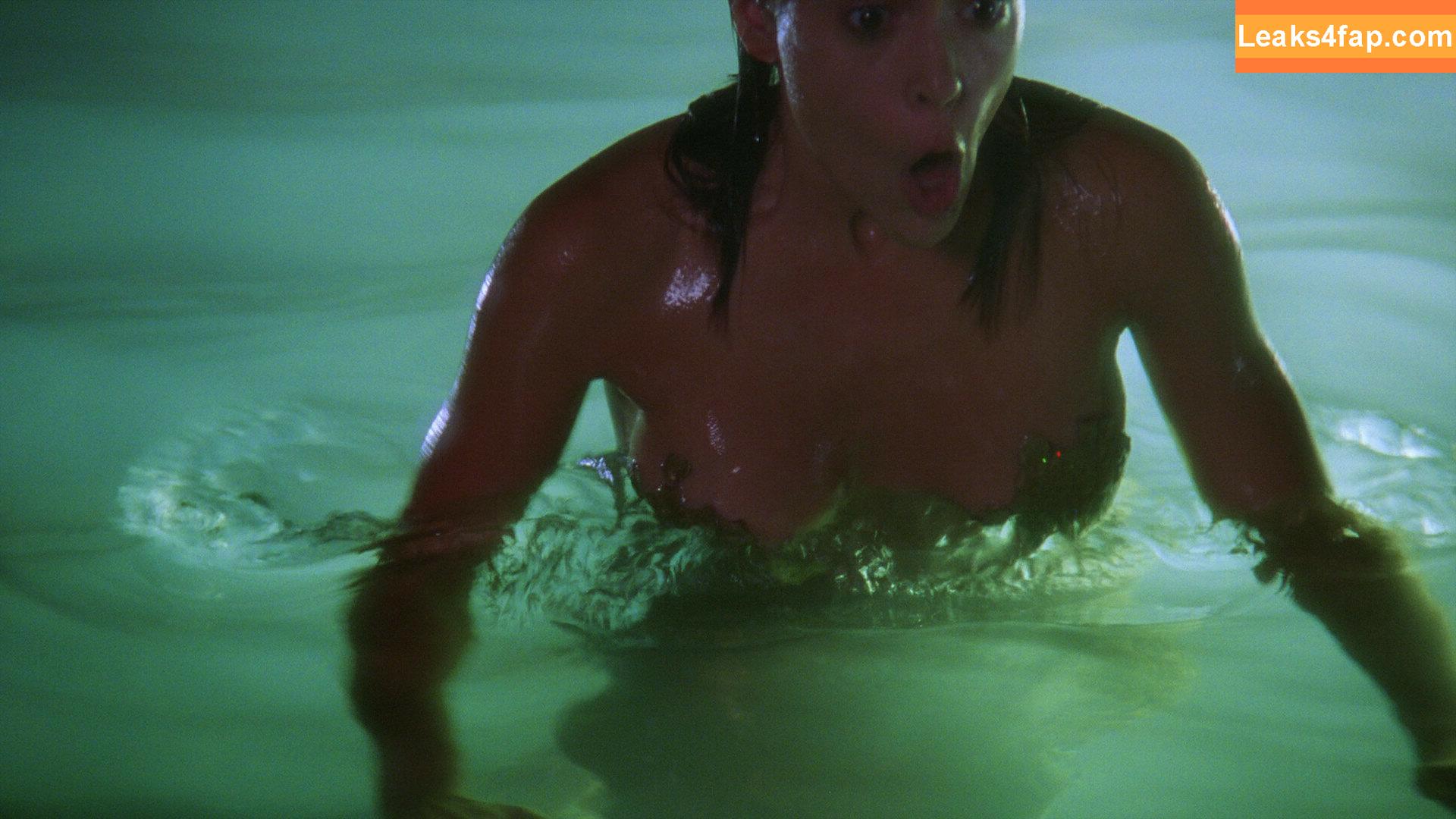 Alyssa Milano / alyssa_milano / milano_alyssa / milanoxxx leaked photo photo #0083