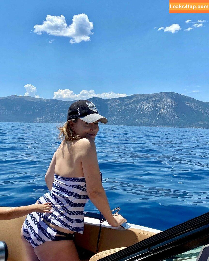 Alyssa Milano / alyssa_milano / milano_alyssa / milanoxxx leaked photo photo #0089