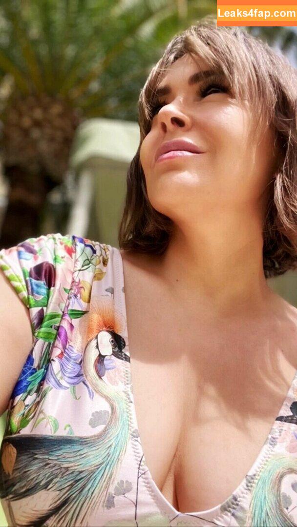 Alyssa Milano / alyssa_milano / milano_alyssa / milanoxxx leaked photo photo #0167