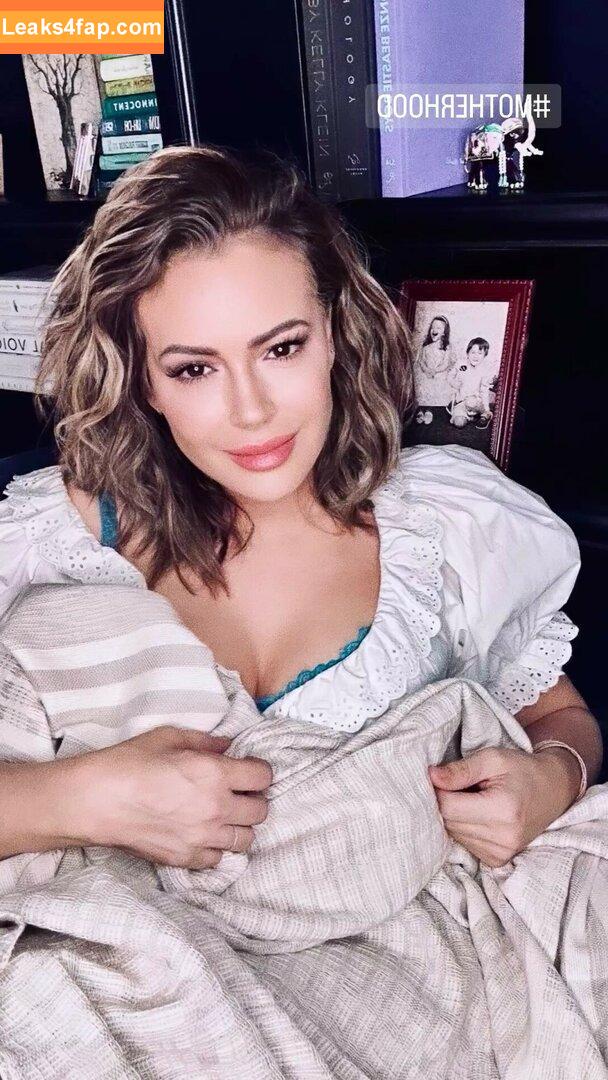 Alyssa Milano / alyssa_milano / milano_alyssa / milanoxxx leaked photo photo #0261