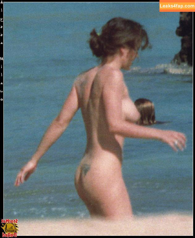 Alyssa Milano / alyssa_milano / milano_alyssa / milanoxxx leaked photo photo #0414