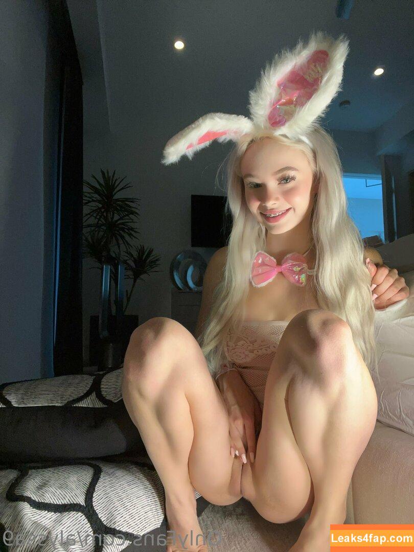 alyssa9 / allyssaap_ / alyssalynch leaked photo photo #0828