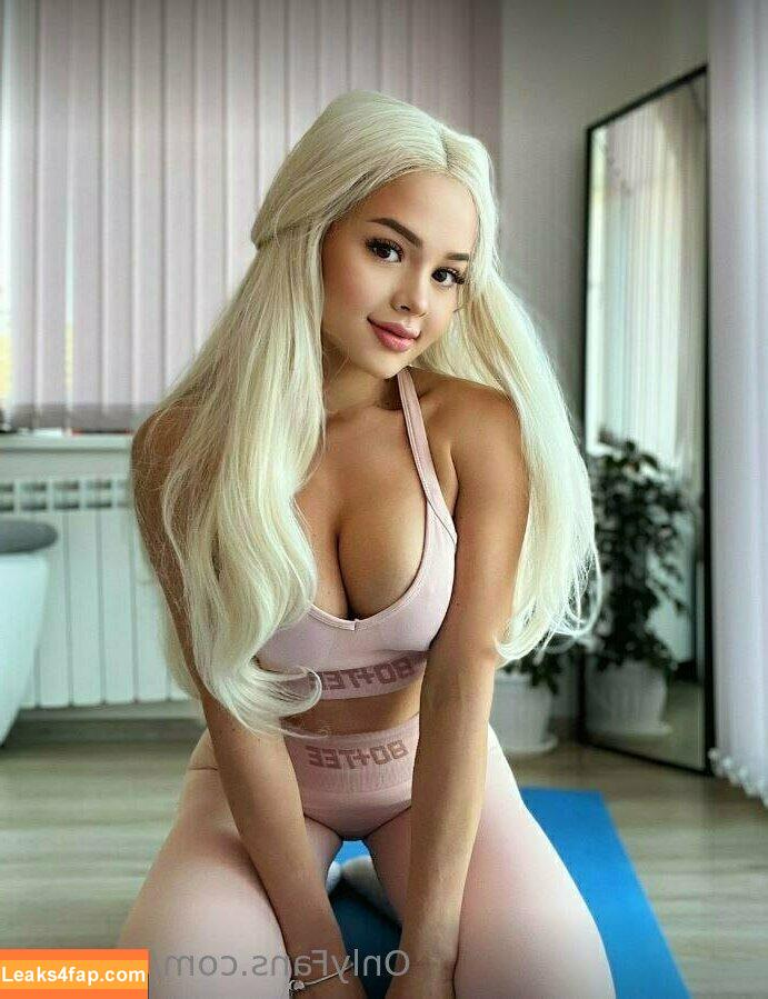alyssa9 / allyssaap_ / alyssalynch leaked photo photo #0888