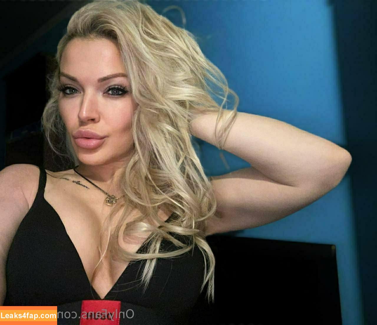 alyssa9 / allyssaap_ / alyssalynch leaked photo photo #0966