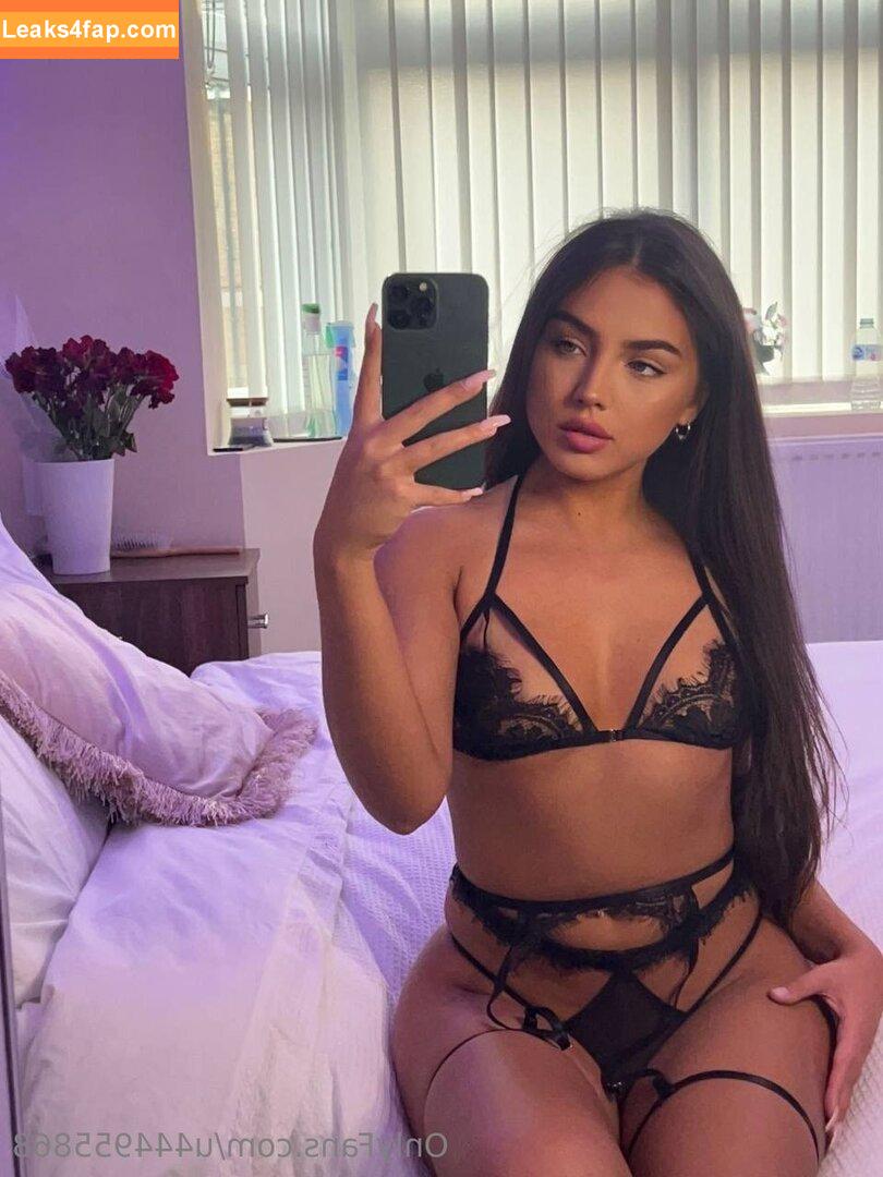 alyssabankss /  leaked photo photo #0057