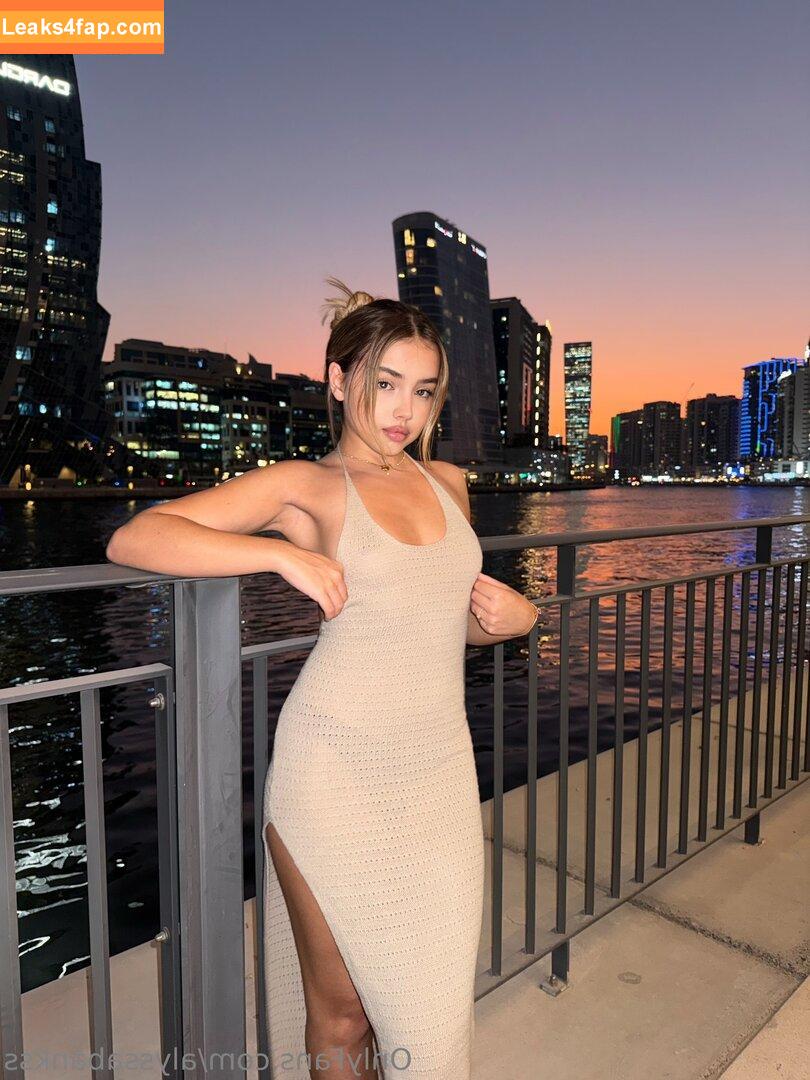 alyssabankss /  leaked photo photo #0062