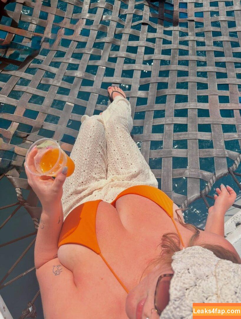 Alyssaholmes6969 / alyssa._.holmes leaked photo photo #0163