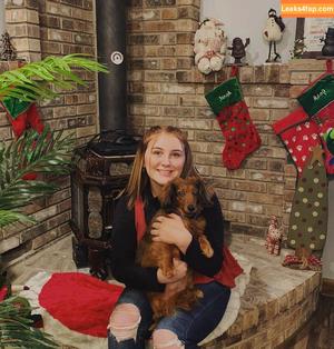 Alyssaholmes6969 photo #0193