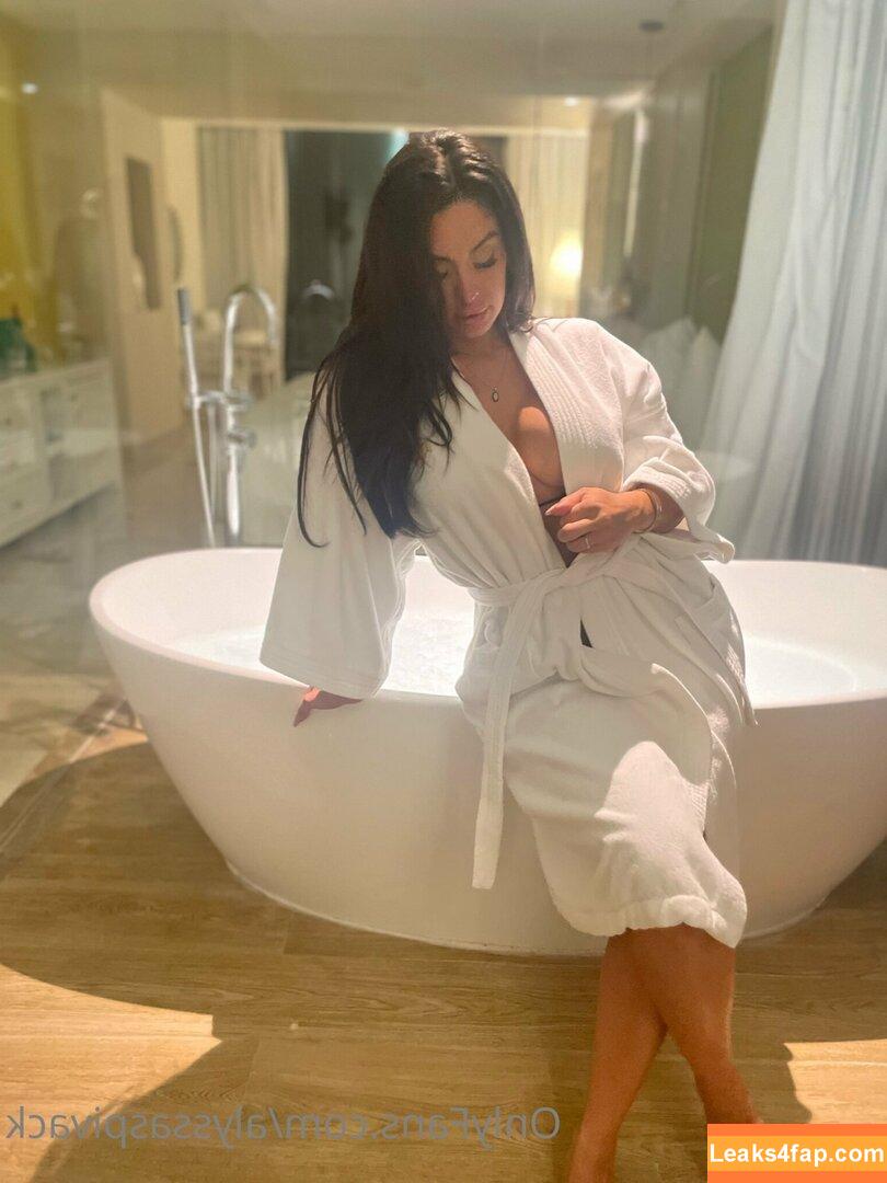 alyssaspivack /  leaked photo photo #0025