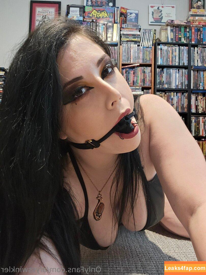 alysswinkler /  leaked photo photo #0010