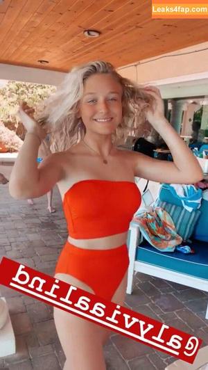 Alyvia Alyn Lind photo #0002
