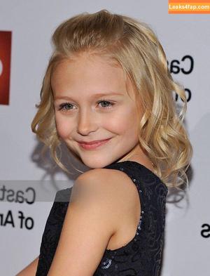 Alyvia Alyn Lind photo #0006