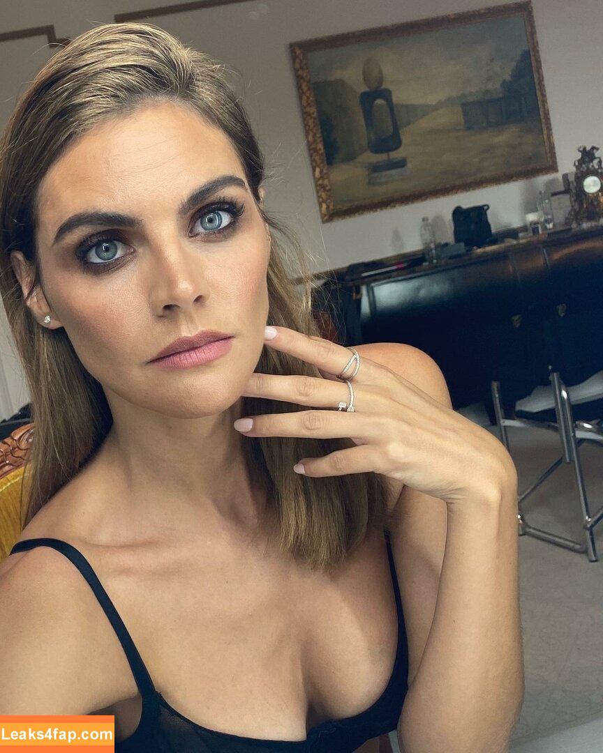 Amaia Salamanca Urízar / amaiasalamanca leaked photo photo #0005