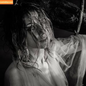Amanda Atkinson photo #0001